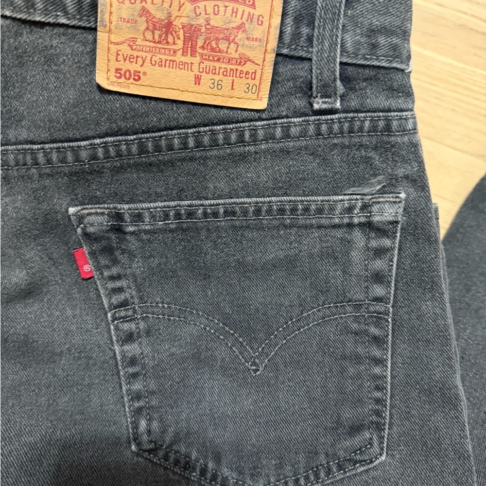 Levi's 505 Men's Charcoal Straight Jeans